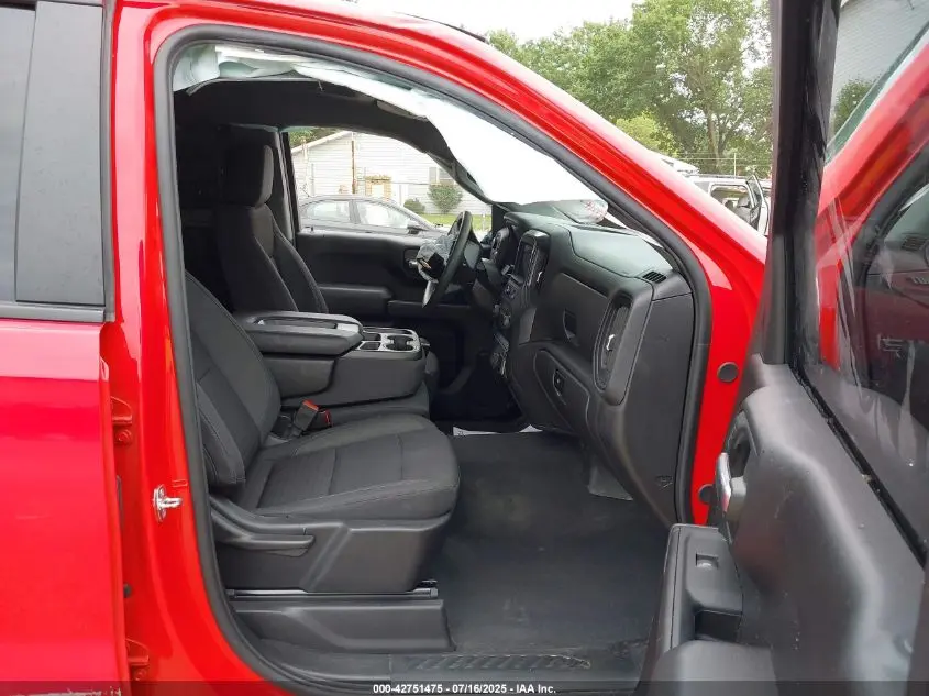 2024 CHEVROLET SILVERADO 1500 4WD  SHORT BED CUSTOM