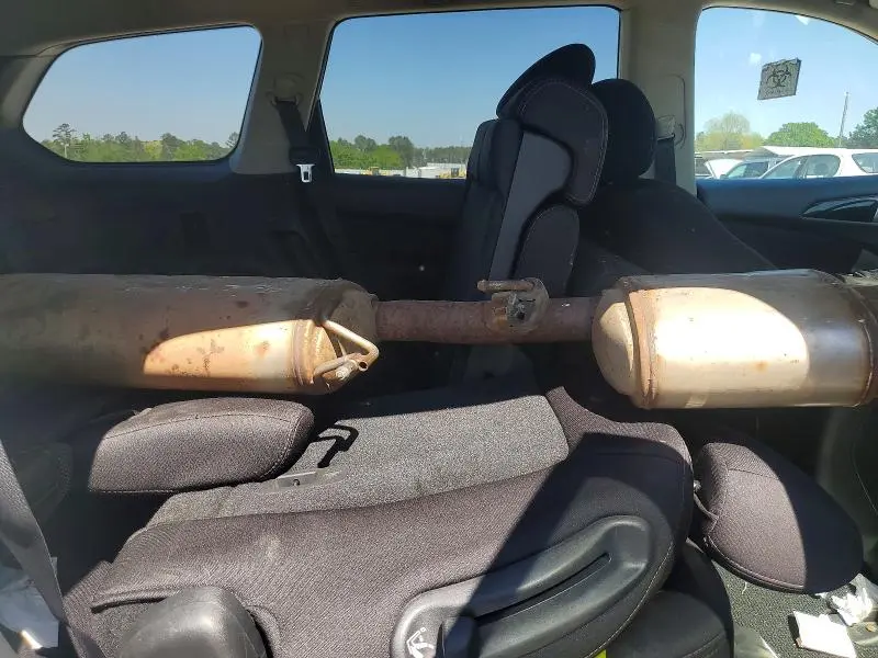 2017 NISSAN PATHFINDER SV  