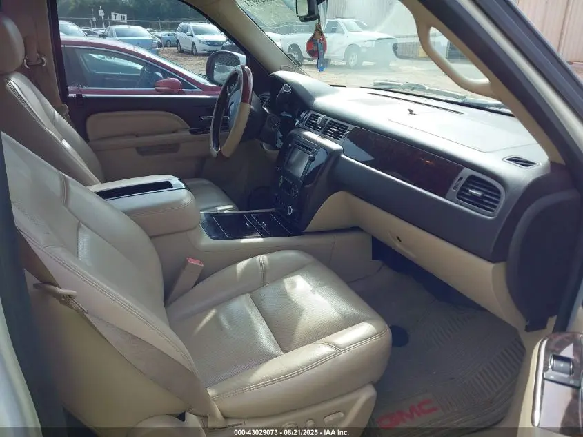 2014 GMC YUKON DENALI