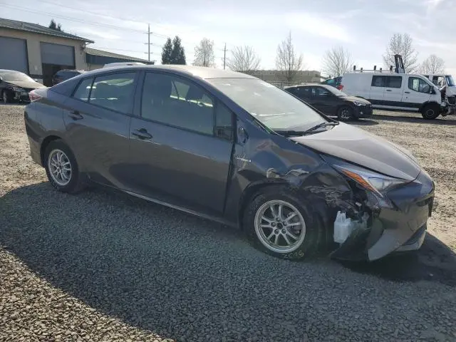 2017 TOYOTA PRIUS 