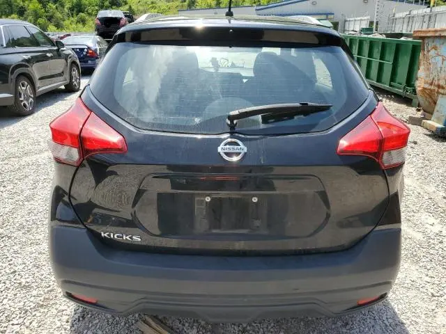 2018 NISSAN KICKS S