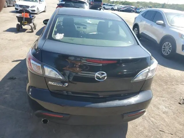 2010 MAZDA 3 I