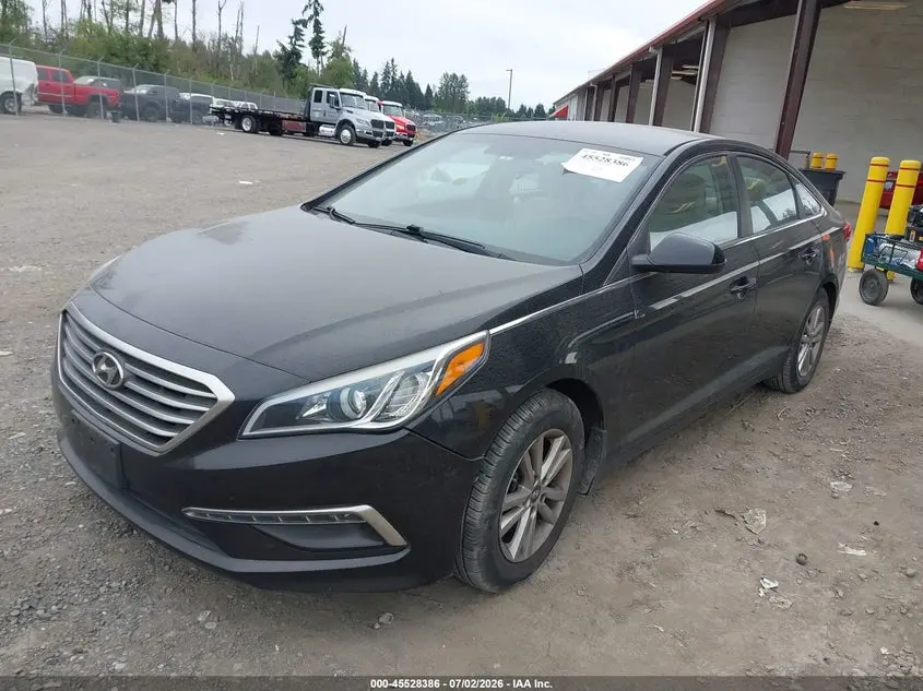 2015 HYUNDAI SONATA SE