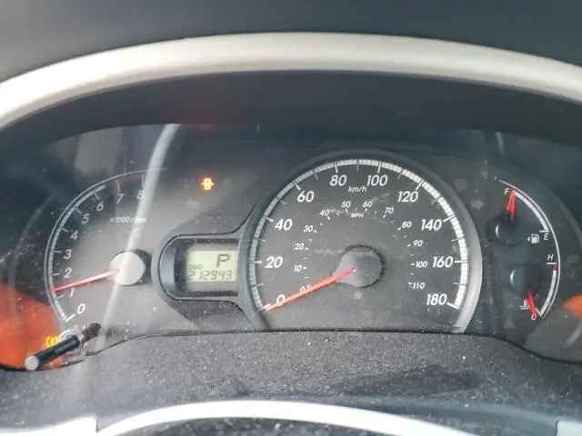 2012 TOYOTA SIENNA LE  