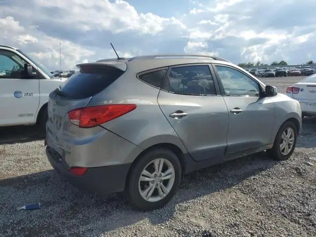 2010 HYUNDAI TUCSON GLS  