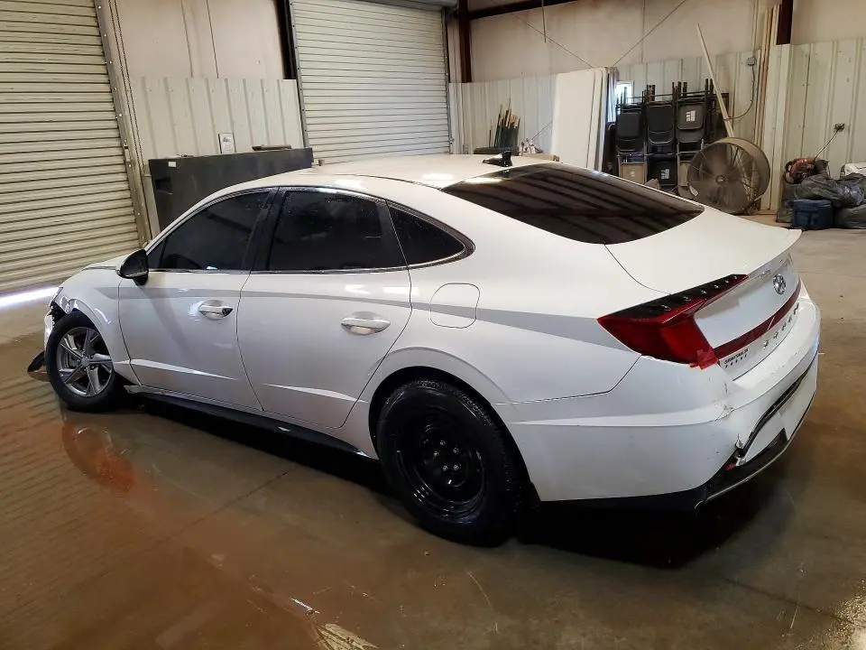 2023 HYUNDAI SONATA SE  