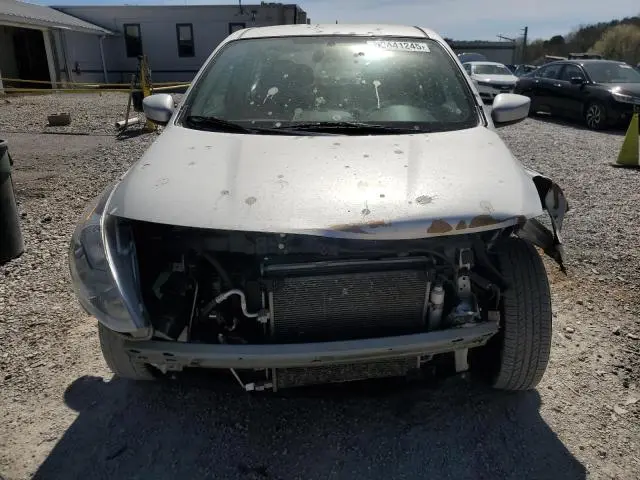 2019 NISSAN VERSA S