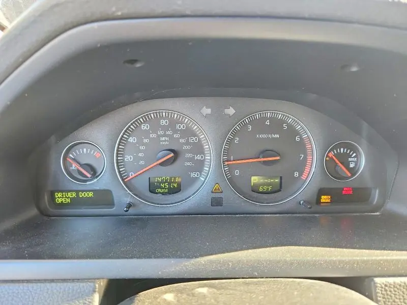 2010 VOLVO XC90 3.2  