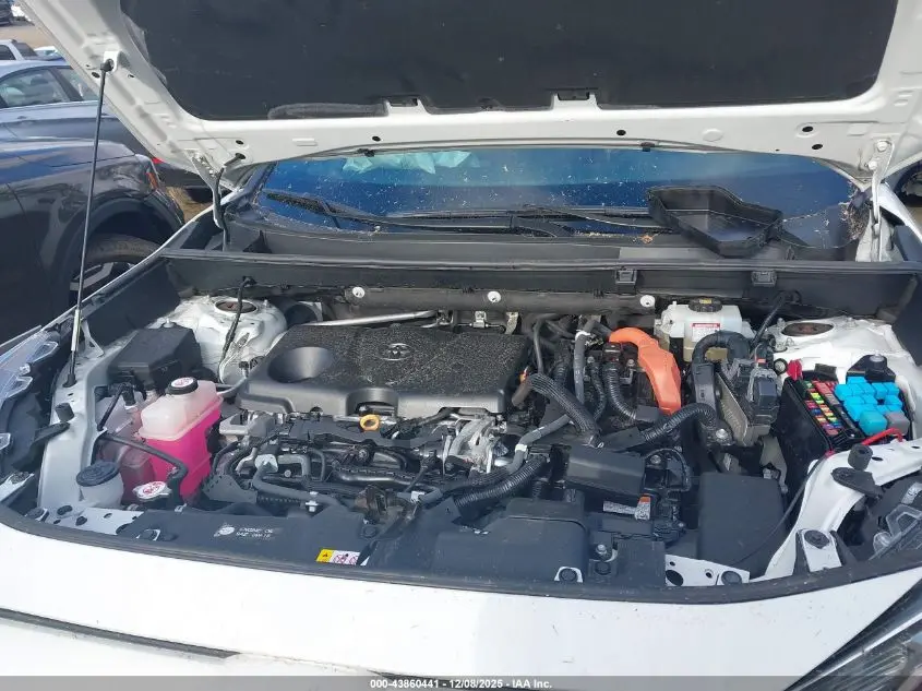 2020 TOYOTA RAV4 HYBRID XSE