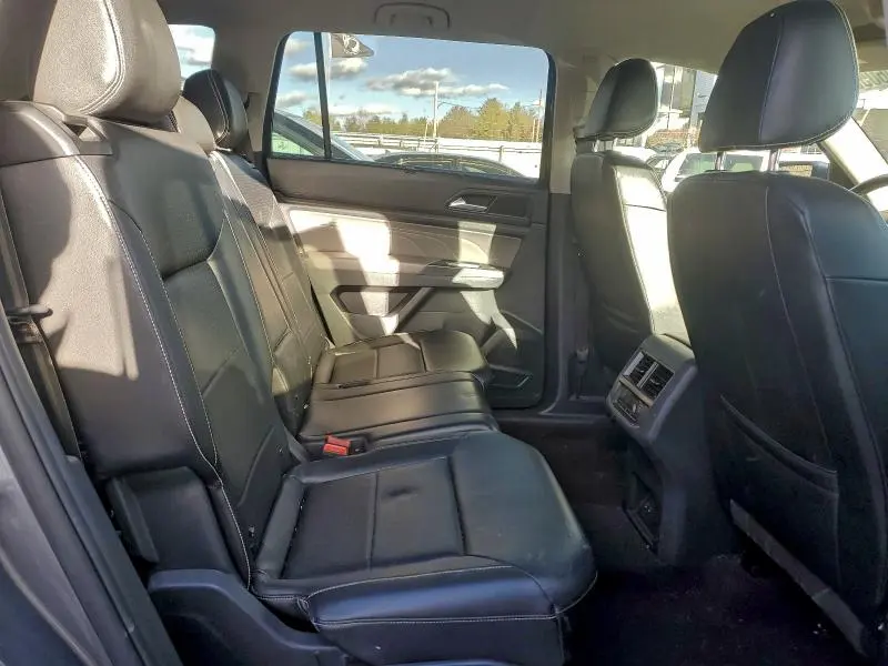 2021 VOLKSWAGEN ATLAS SE  