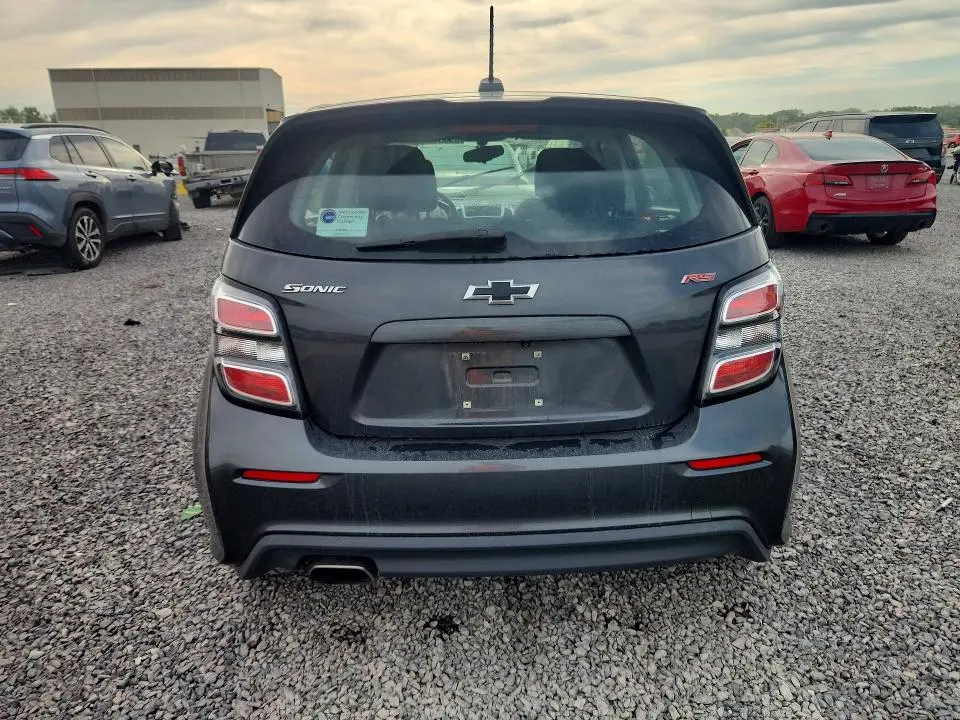 2020 CHEVROLET SONIC LT  