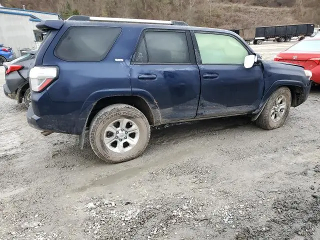 2023 TOYOTA 4RUNNER SE  