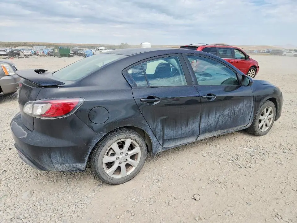 2010 MAZDA 3 I  