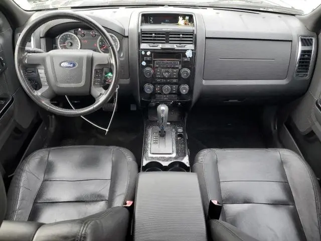 2010 FORD ESCAPE LIMITED  