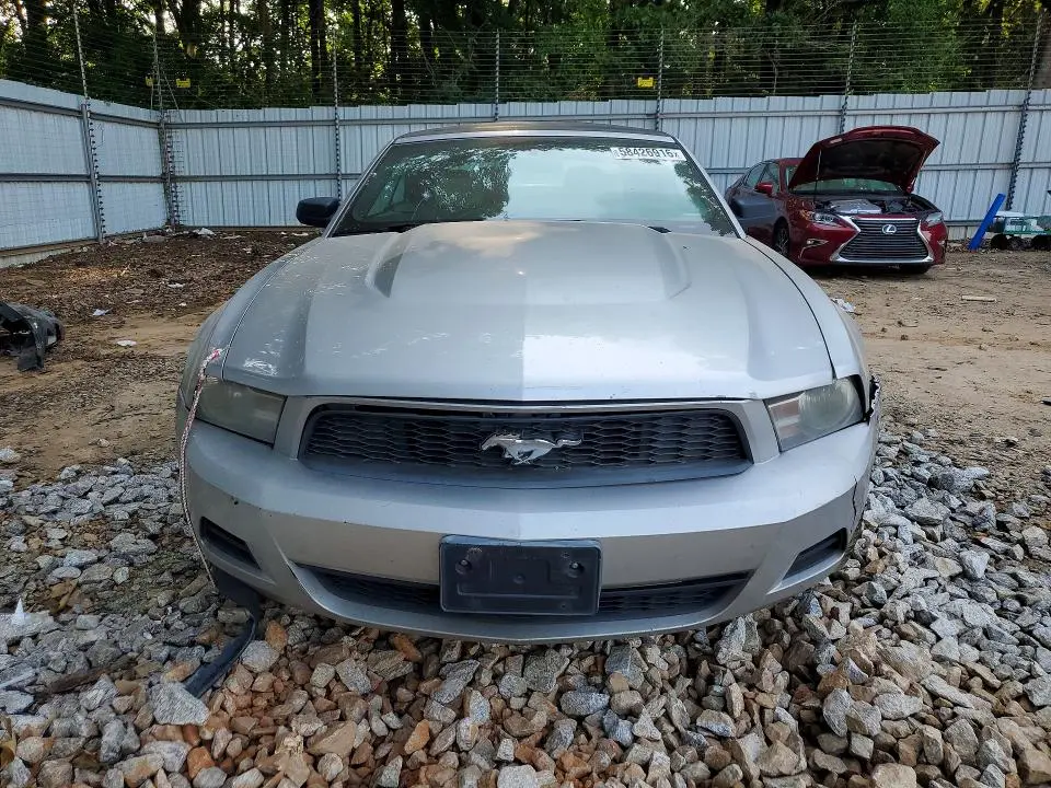 2011 FORD MUSTANG   