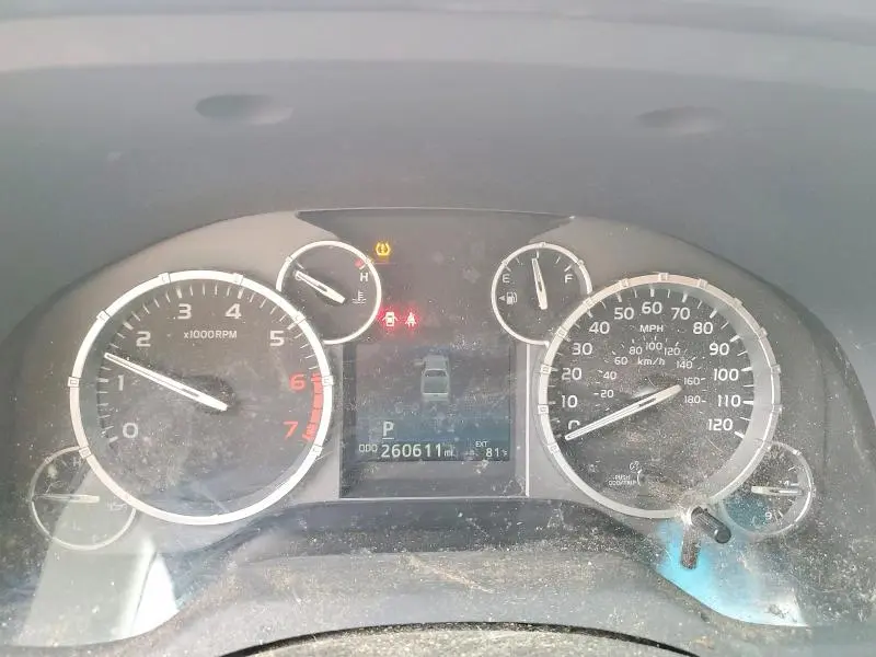 2017 TOYOTA TUNDRA SR5  