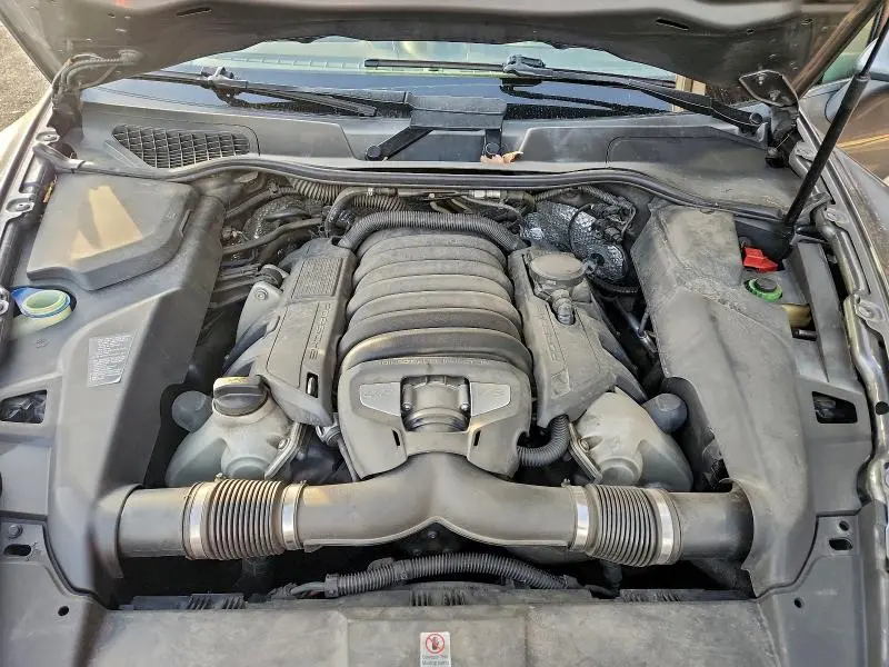 2013 PORSCHE CAYENNE S  