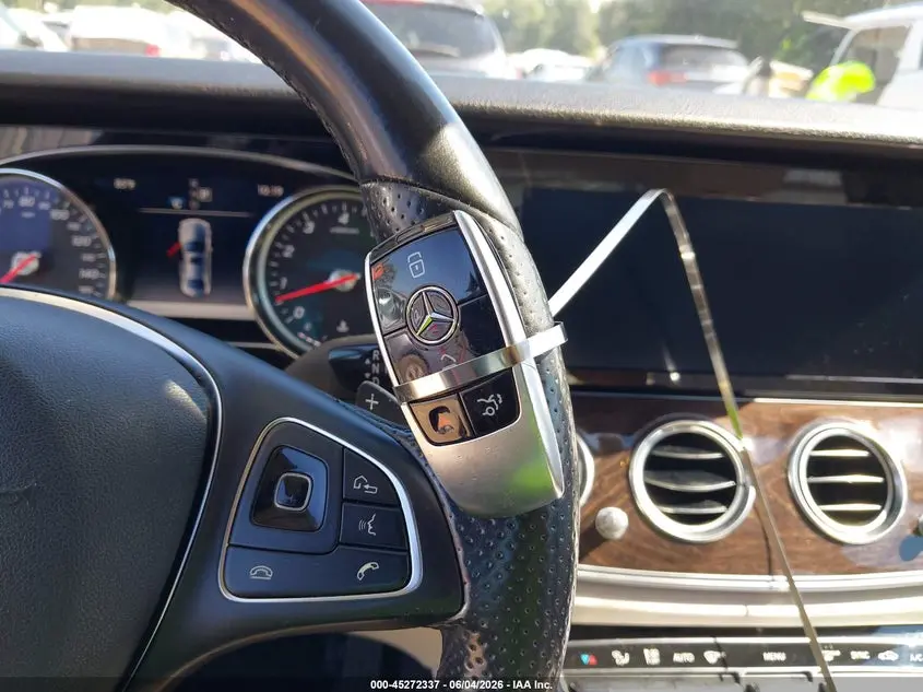 2017 MERCEDES-BENZ E 300  