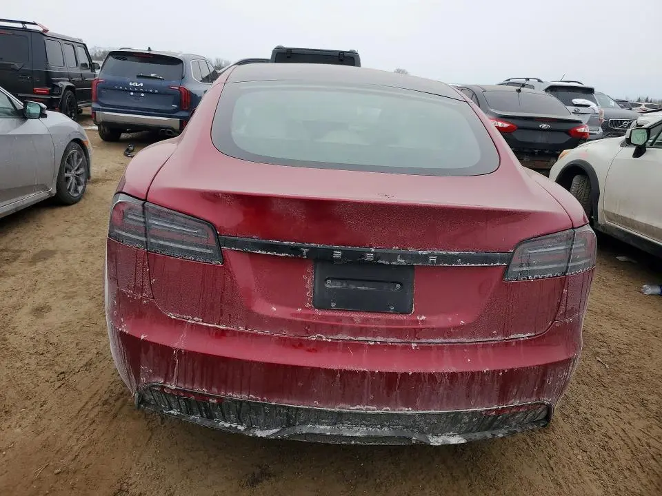 2024 TESLA MODEL S   