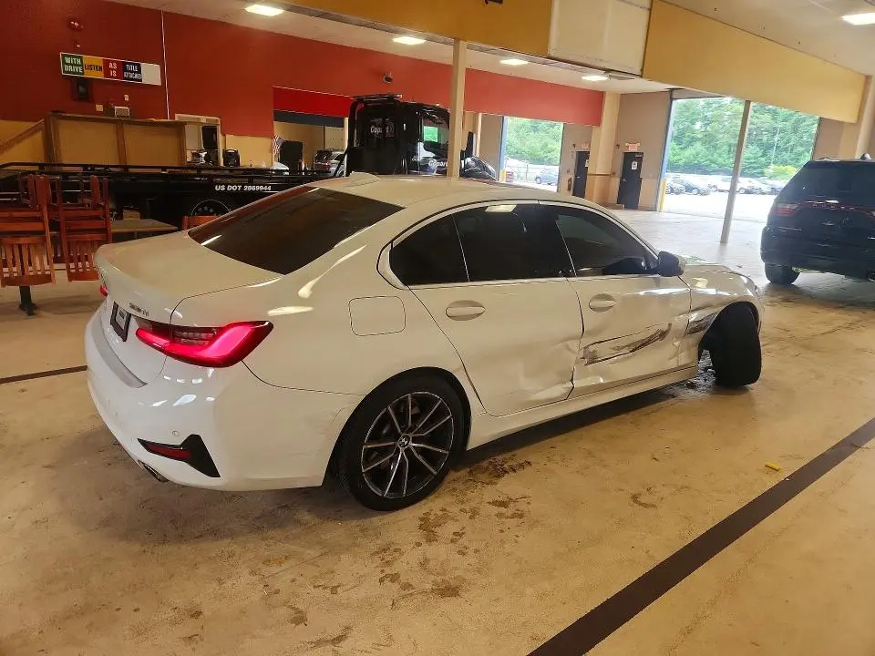 2021 BMW 330XI   