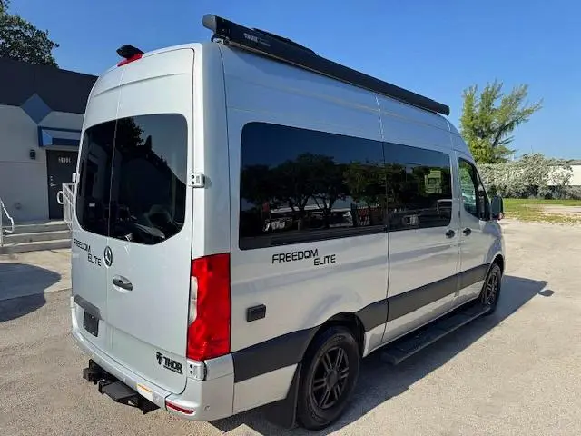 2022 MERCEDES-BENZ SPRINTER 2500  