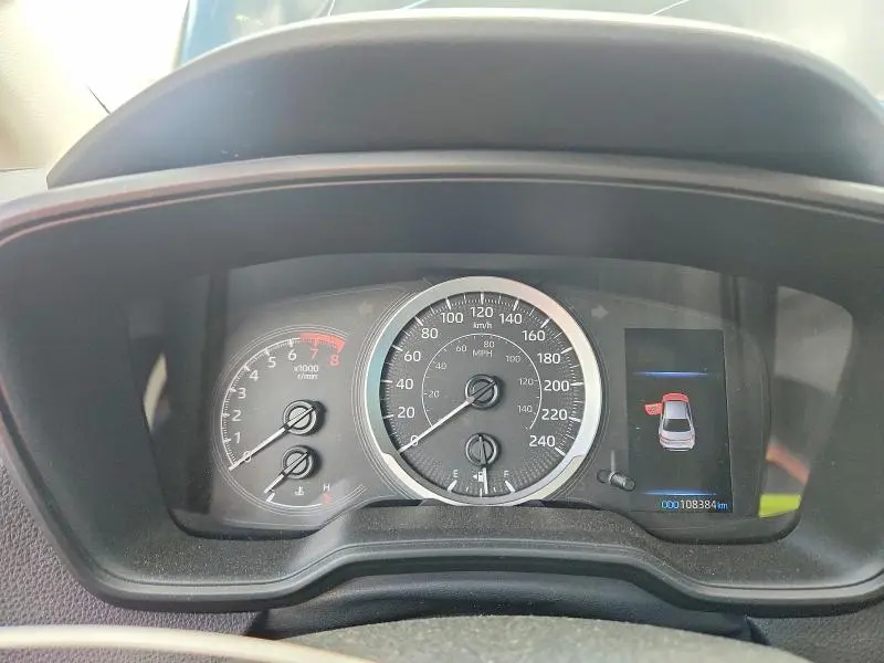 2021 TOYOTA COROLLA LE  