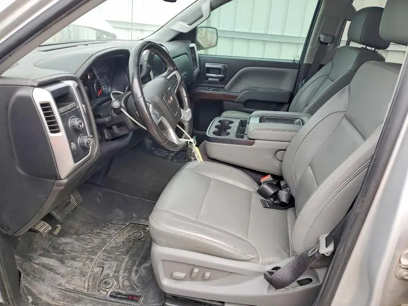 2018 GMC SIERRA K1500 SLT  
