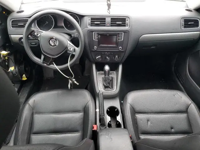 2018 VOLKSWAGEN JETTA SE  