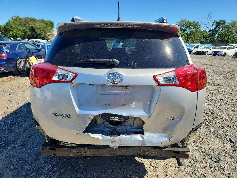 2013 TOYOTA RAV4 LE  