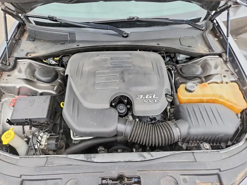 2011 CHRYSLER 300 LIMITED  