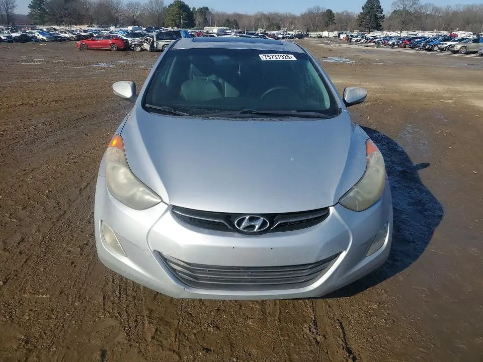 2011 HYUNDAI ELANTRA GLS  