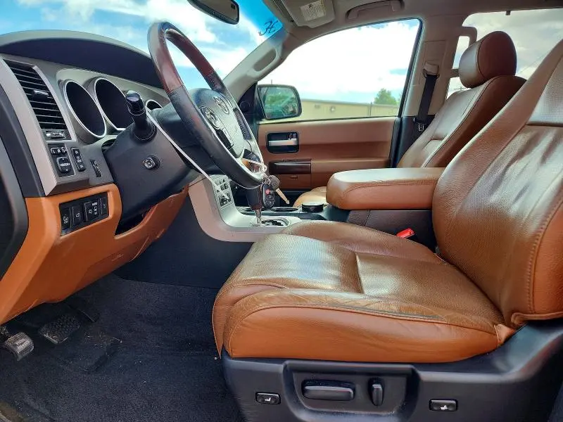 2012 TOYOTA SEQUOIA PLATINUM  