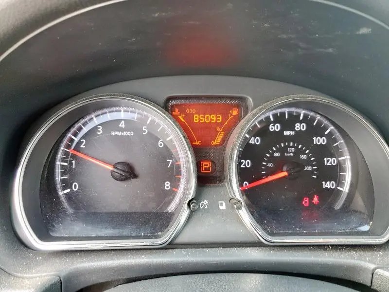 2014 NISSAN VERSA S  