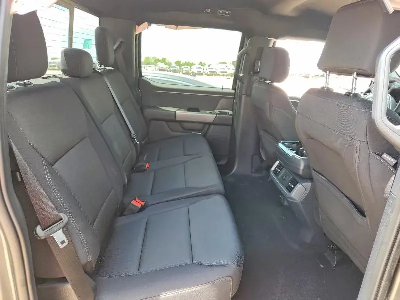 2025 FORD F150 XLT  
