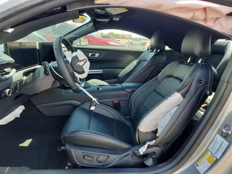2026 FORD MUSTANG   