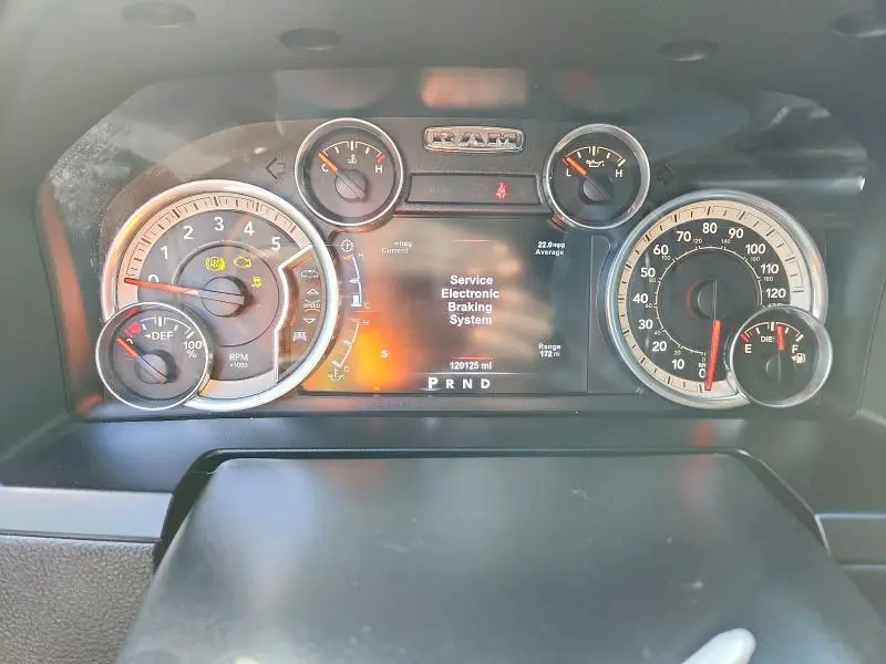 2015 RAM 1500 LARAMIE  