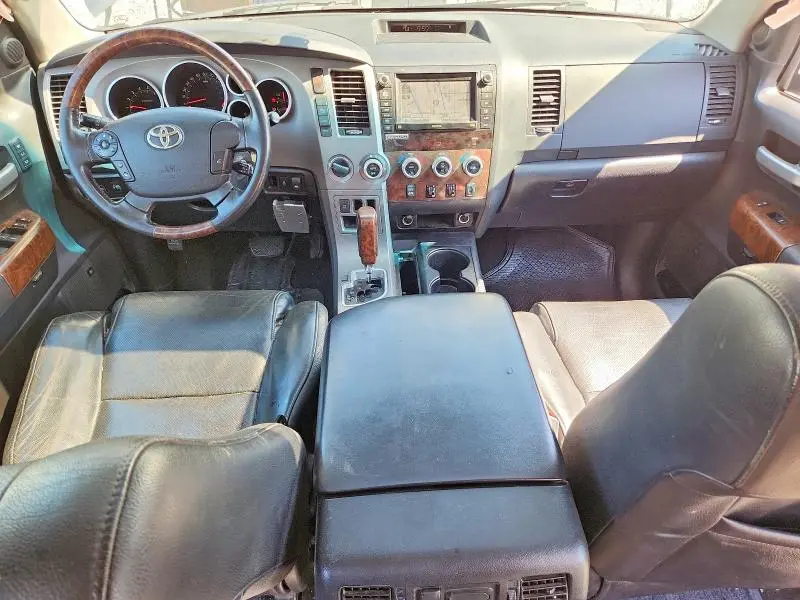 2012 TOYOTA TUNDRA CREWMAX LIMITED  