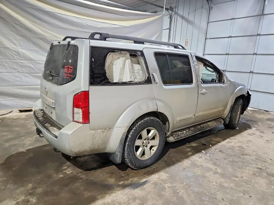 2012 NISSAN PATHFINDER S  
