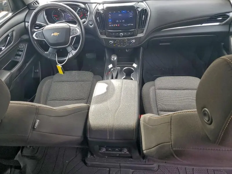 2020 CHEVROLET TRAVERSE LT  