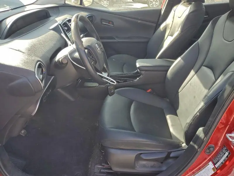 2020 TOYOTA PRIUS LE  