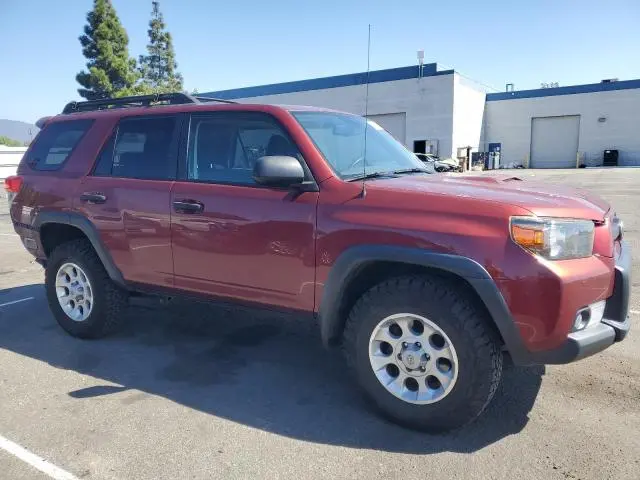 2010 TOYOTA 4RUNNER SR5  