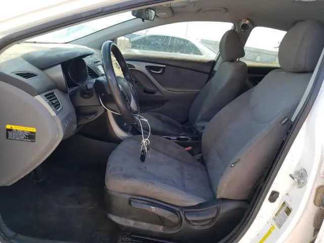 2014 HYUNDAI ELANTRA SE  