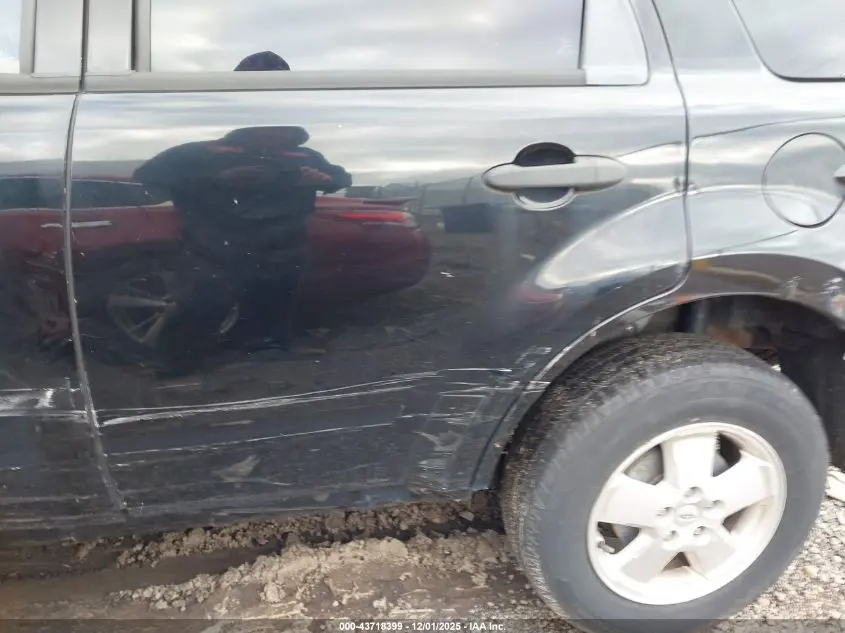 2012 FORD ESCAPE XLS