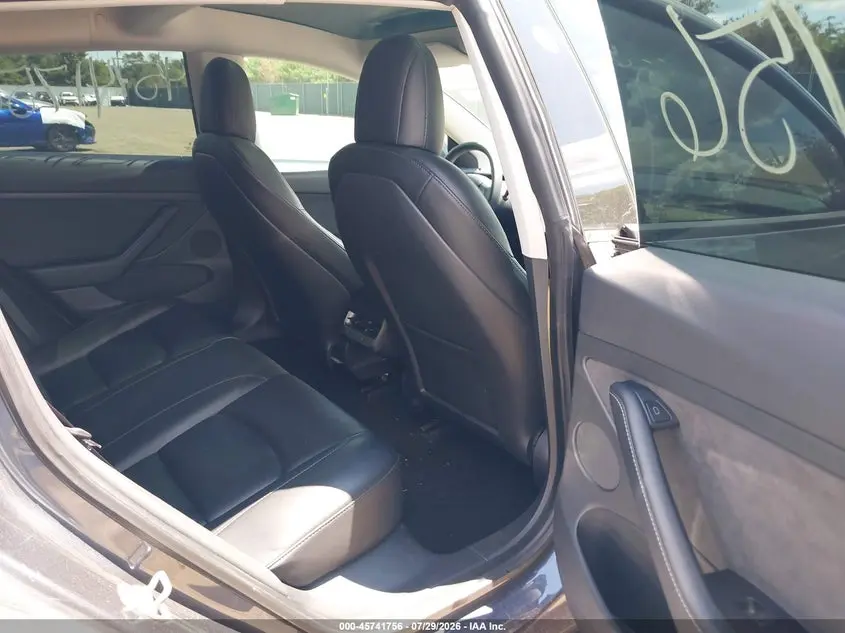 2021 TESLA MODEL 3 STANDARD RANGE PLUS REAR-WHEEL DRIVE