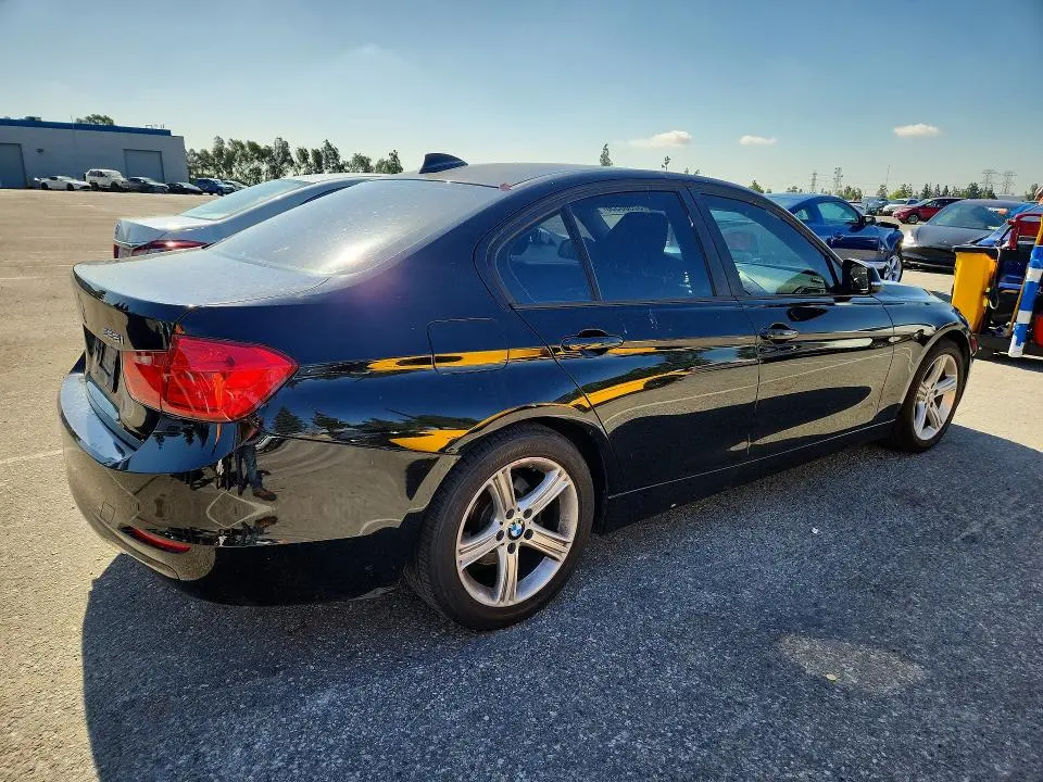 2013 BMW 328I   