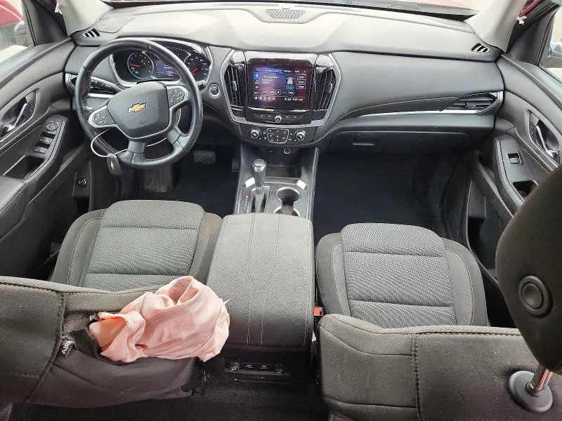 2020 CHEVROLET TRAVERSE LT  