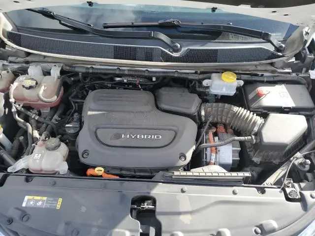 2018 CHRYSLER PACIFICA HYBRID LIMITED  