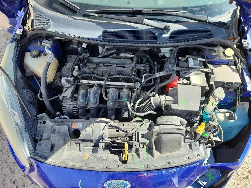 2015 FORD FIESTA SE  