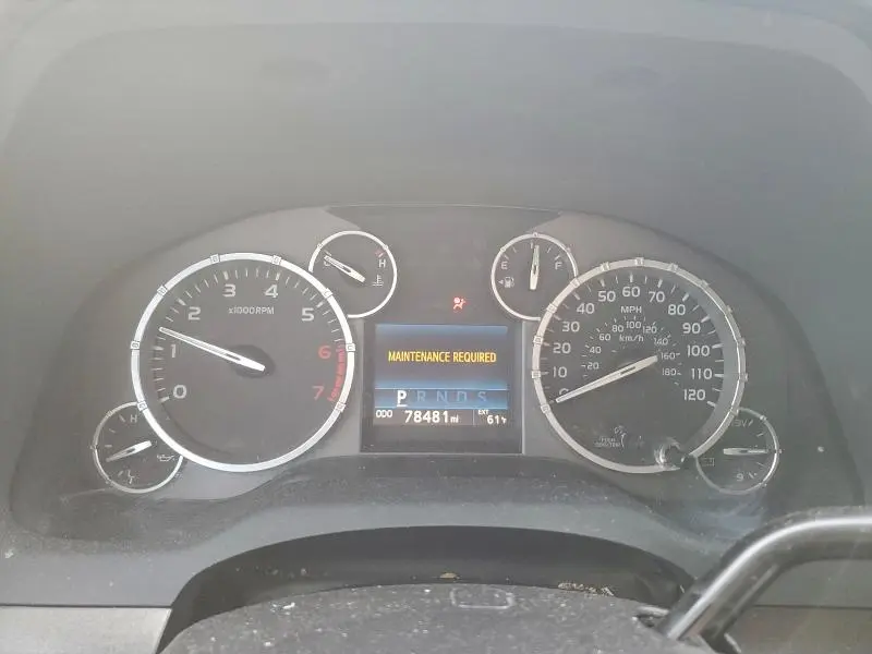 2015 TOYOTA TUNDRA CREWMAX SR5  