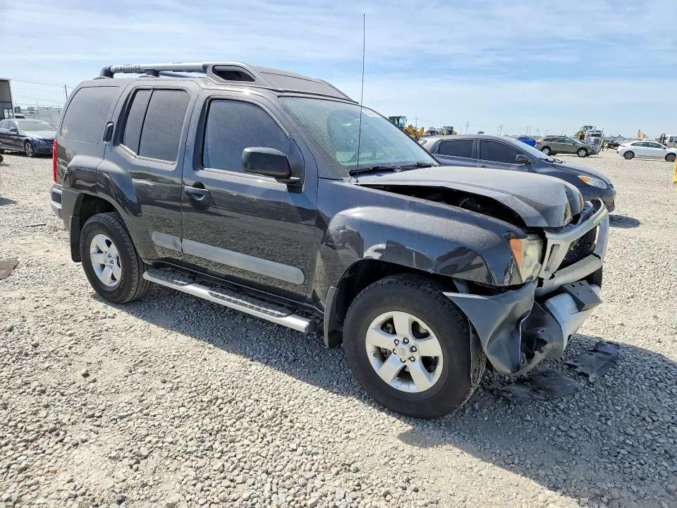 2012 NISSAN XTERRA X  